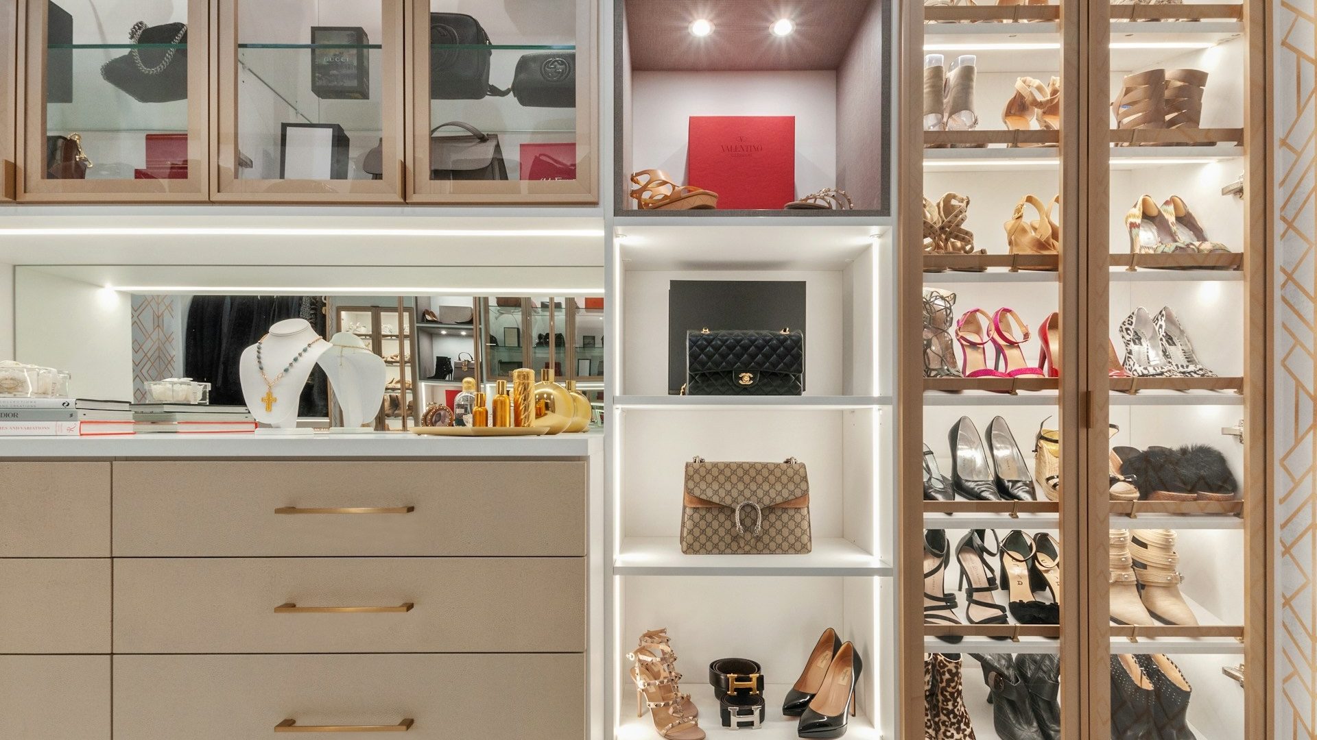 Custom Closets by Cotton-Raye Construction